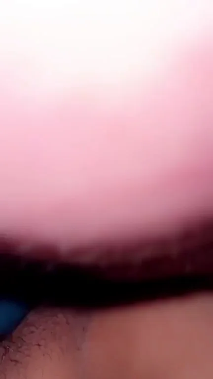 Overfilled twinkie 😁 pump my pussy with sweet cream