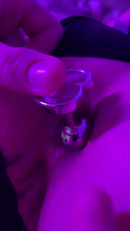 i love being teased with plugs