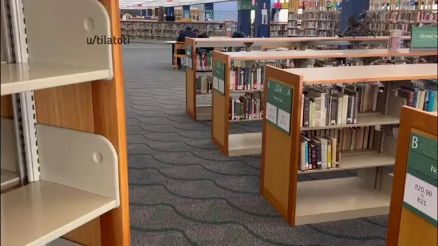 Bestie Booty Feast: Library Lesbo Grind on Thick Ebony Ass