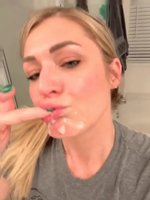 Daddy likes to make a mess