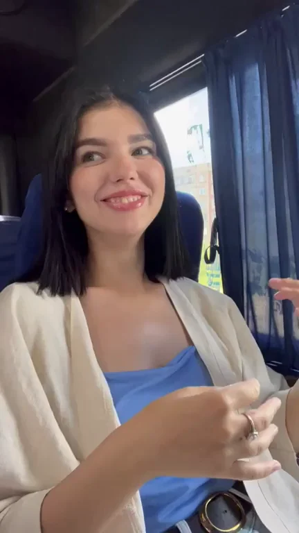 Bus Boobs Tease 😈🚌💦 [GIF]