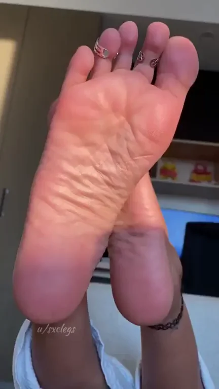 Happy feet