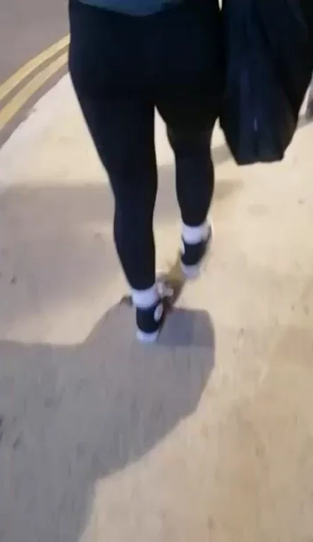 Public Ass Flash: Don't Mind Me, Just Airing Out My Juicy Cheeks