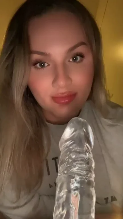 got a new dildo in the mail! thoughts?