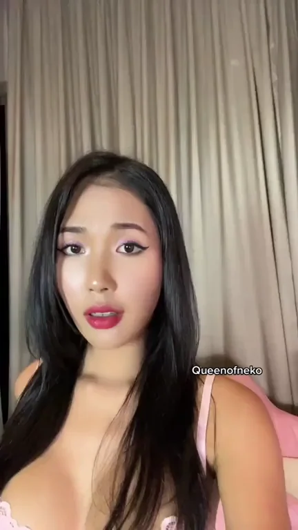 The Naughty Girl from Tiktok