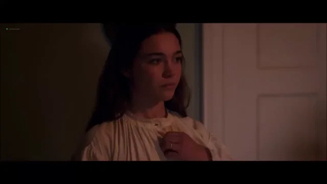 Florence Pugh's Juicy Ass Tease 🍑🔥