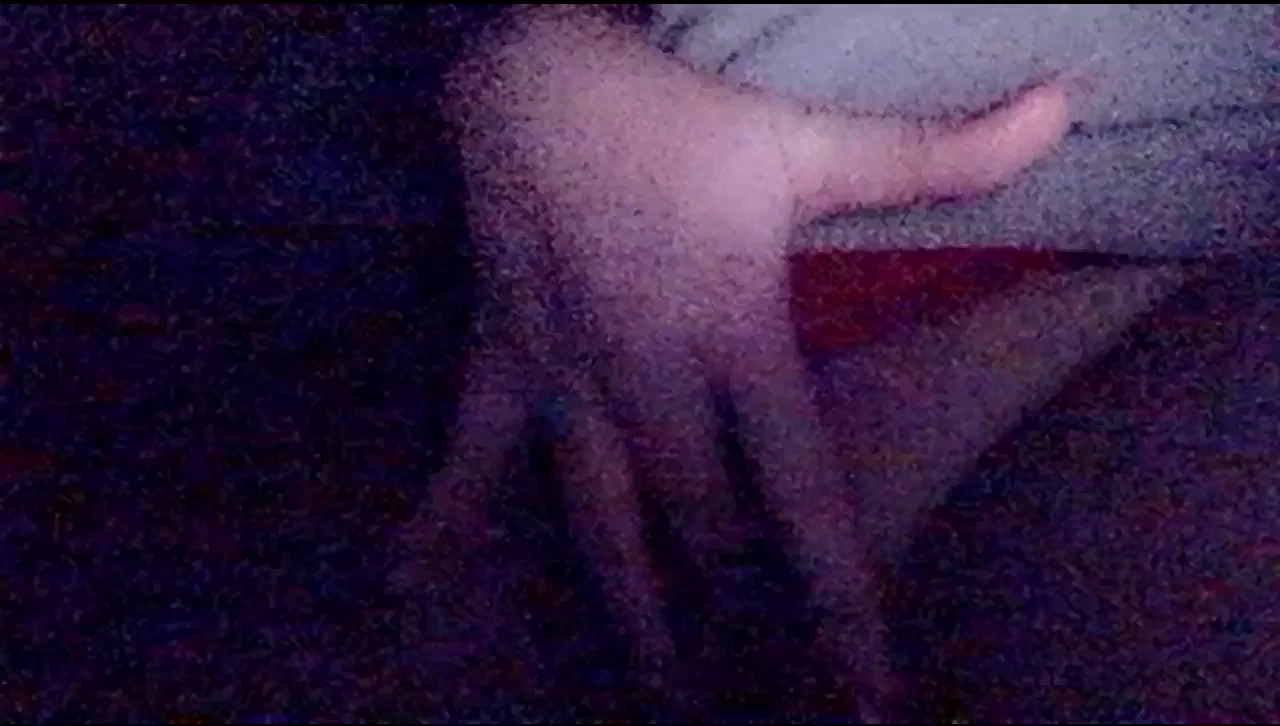 If this horny wife sent you a late night snap like this - how would you respond? 😁‹