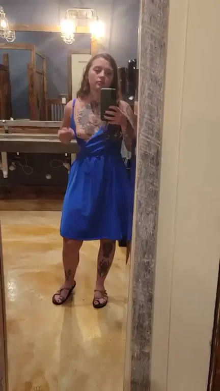 Waiting for someone to walk in [GIF]