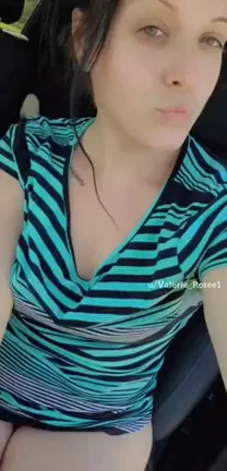 [TW] No make up, but still showing you my titties lol