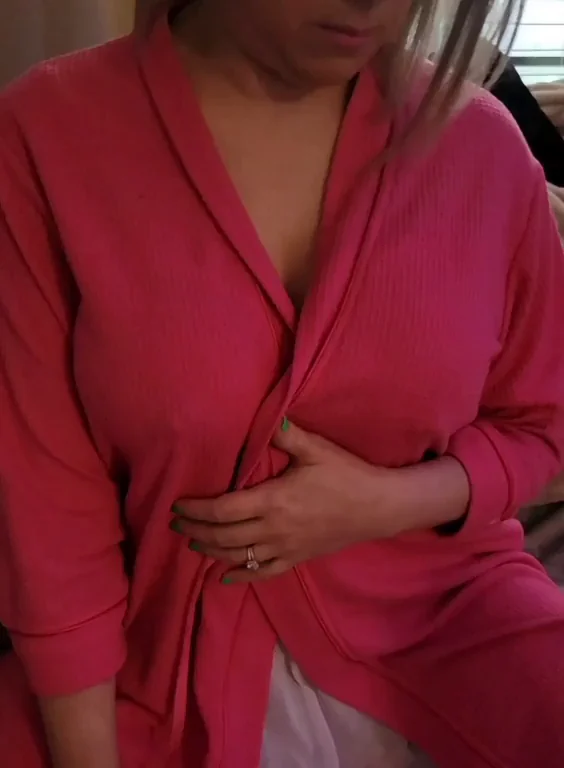 Peek a boobs