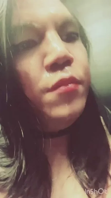 Coming out of the gloryhole! A few people saw my face covered in cum 😜