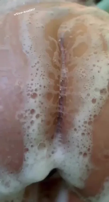 Can i bounce on your cock ? 😁❤