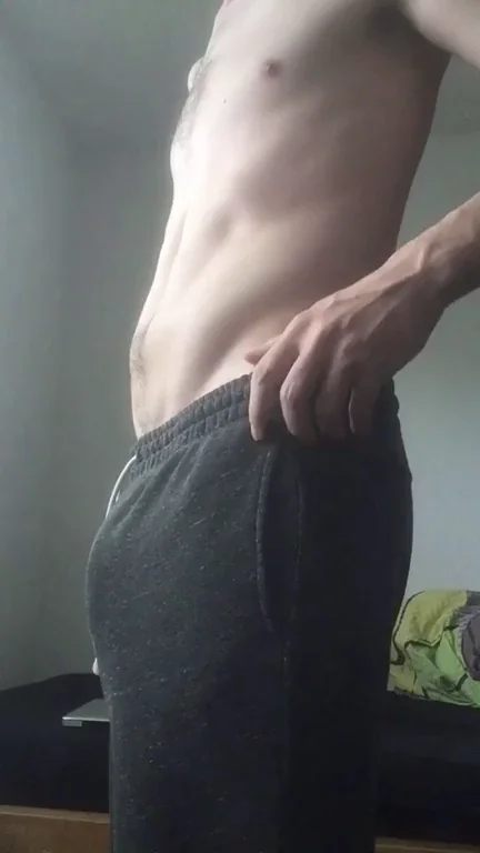 [M] Raus aus der Hose