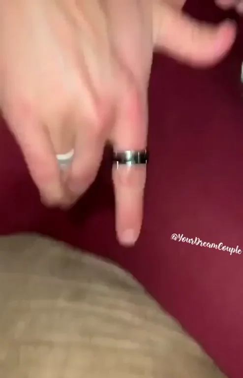 Use your fingers and make me gush thru my leggings (fm)