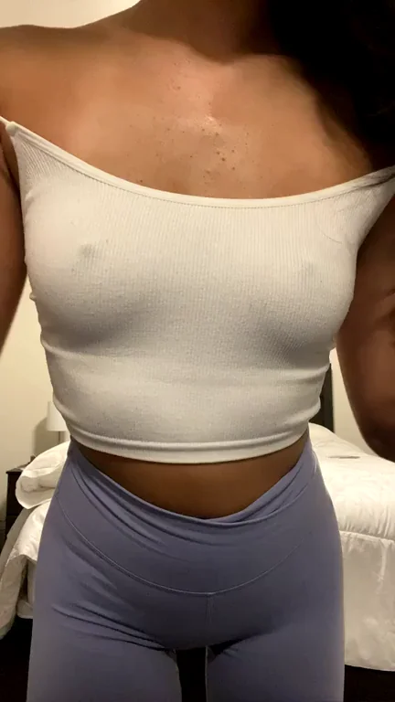 Perky tits :3