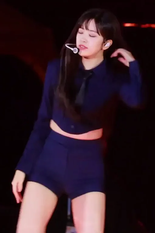Ive - Yujin