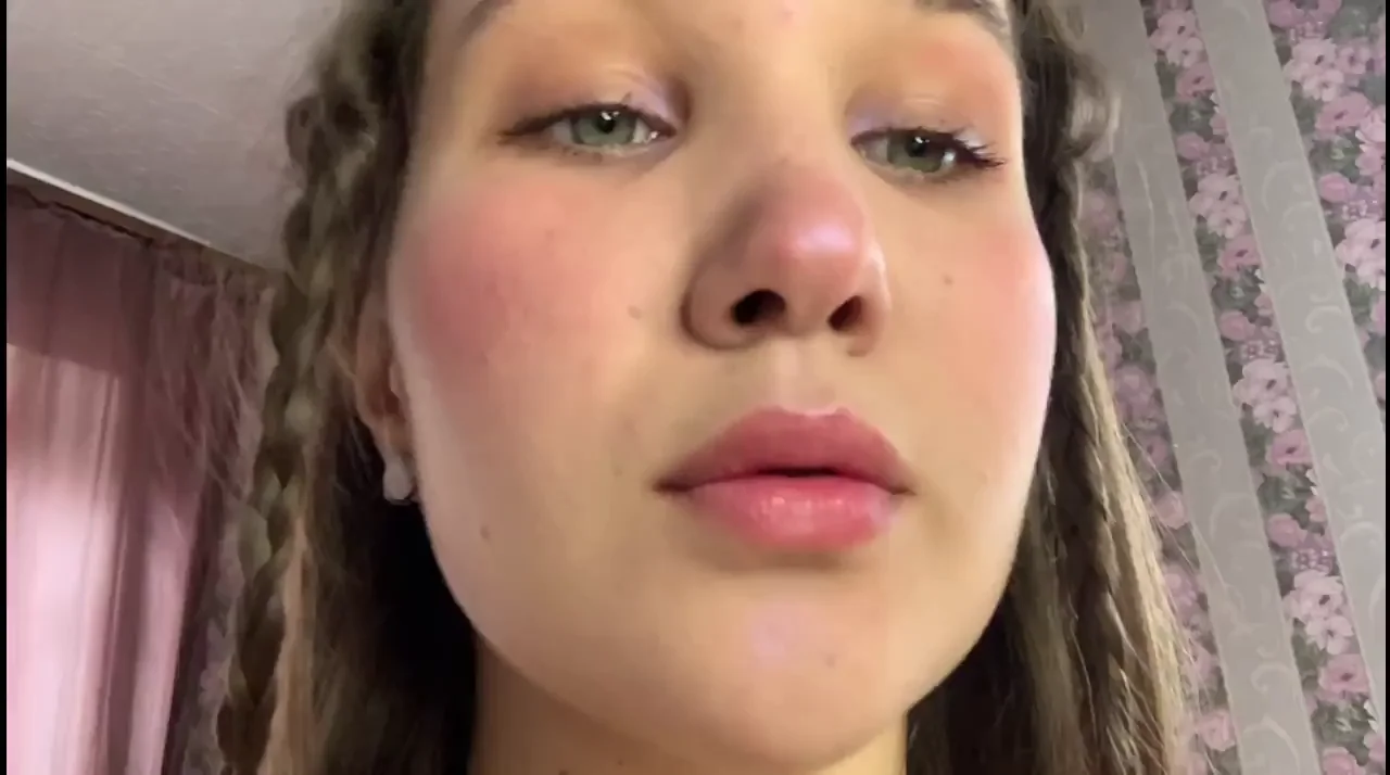Look into my eyes and don't look away! Titty Drop