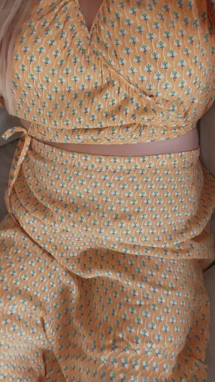 Outfits like this are very convenient!