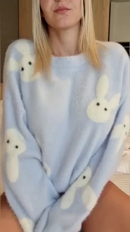 🍈 Could You Resist Sucking My Bouncing Bunny Titties? 😛
