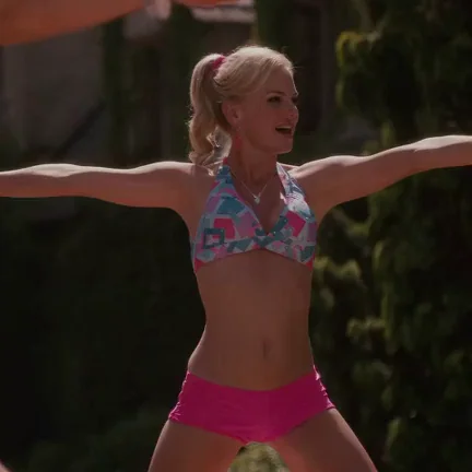 Anna Faris' Fit Bikini Bombshell in The House Bunny (2008)
