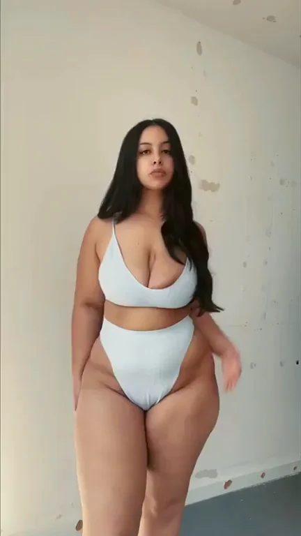 Be honest.. would you fuck a milf with a body like mine?