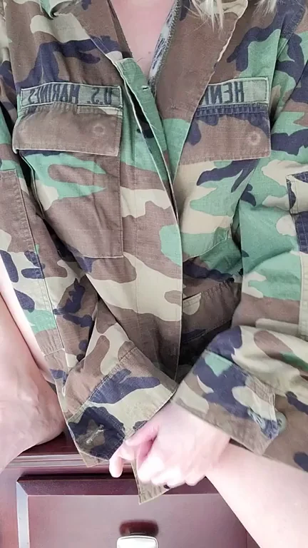 Curvy Camo Slut Strips Down for Duty, Flashing Massive Tits and Juicy Pussy