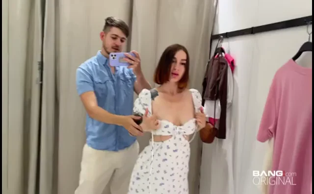 [Kleo Model] Fucks In A Mall Fitting Room With Lots Of Mirrors