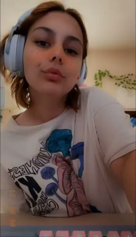 Letting My Massive Tits Breathe 😍💦