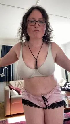 Raise your hand if you'd love to see me naked