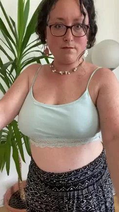 If being hot is a crime, please put me in custody
