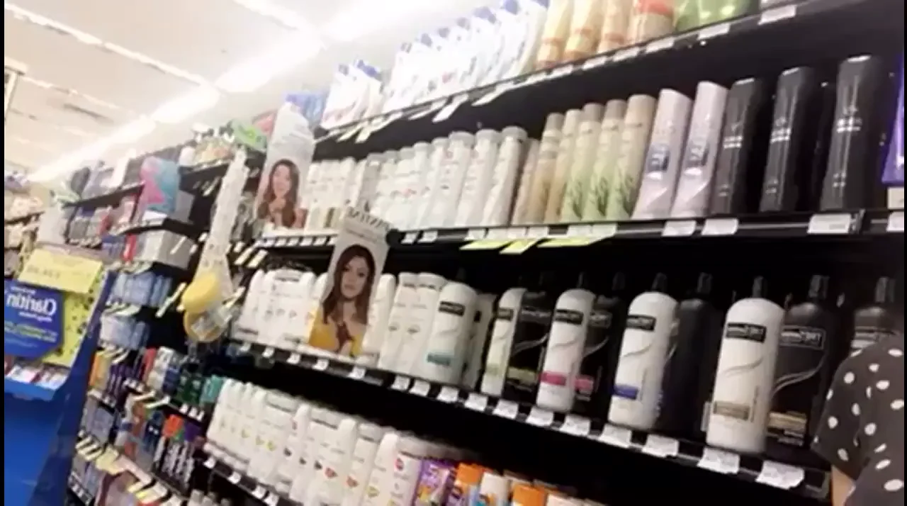 Flashing my tits in Safeway