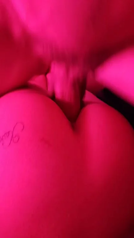 Pussy Pounded Raw: Feels Fucking Amazing POV