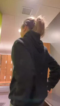 Locker Room Tease: Yoga Pants Peel-Down Exposes Juicy Ass Cheeks