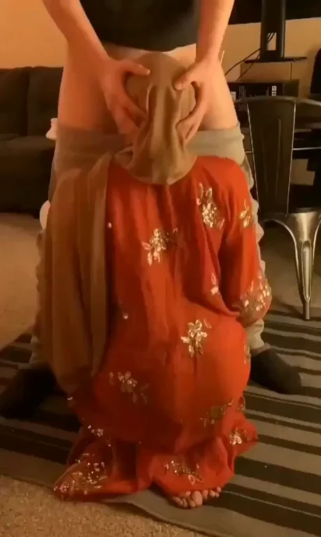 Hijab Whore Worships Thick Cock 😈🍆