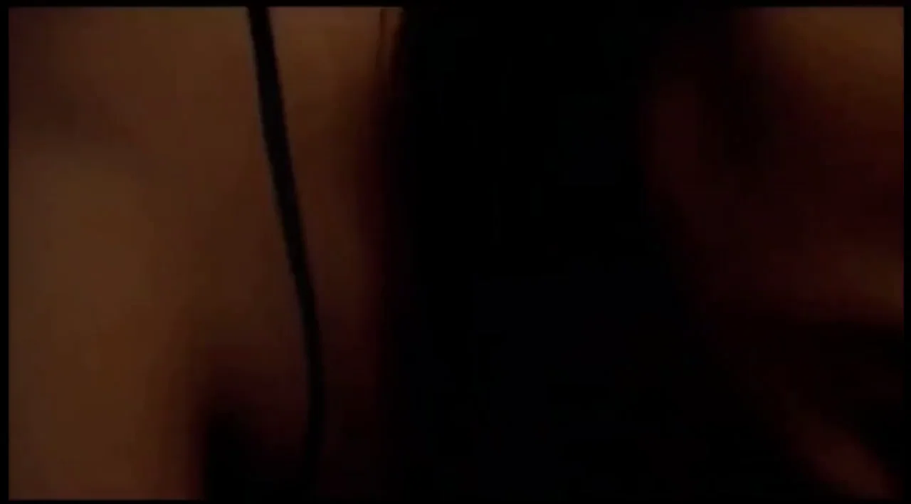 Jennifer Lopez in U Turn