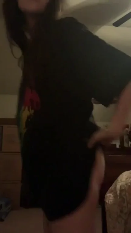 🍑 What Would You Do to This College Slut's Juicy Ass? 🔥
