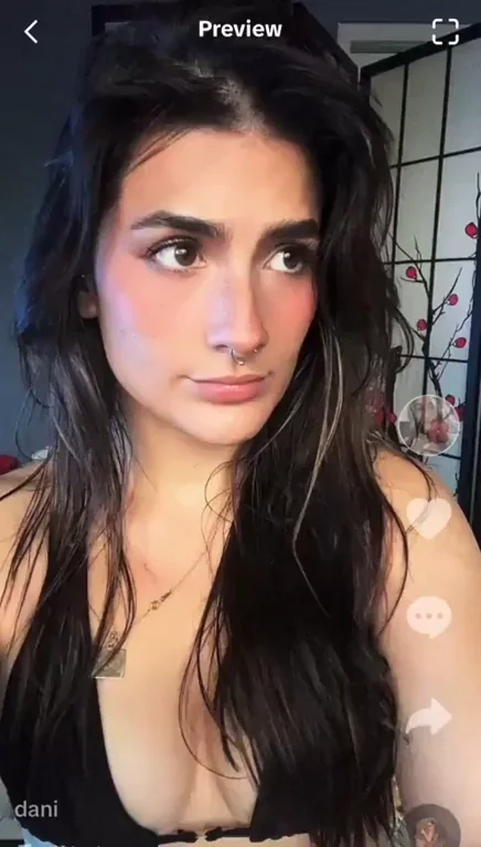Not a Mean Girl, Just a Teasing TikTok Slut 😈💋