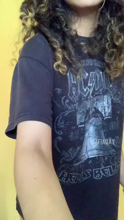 Dancing & Teasing My Tight Petite Body 😈💃