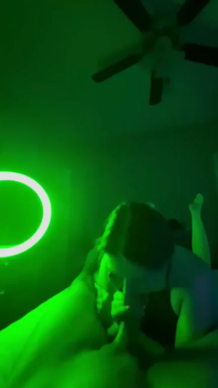 Neon Green Glow BJ Slut 😈💦