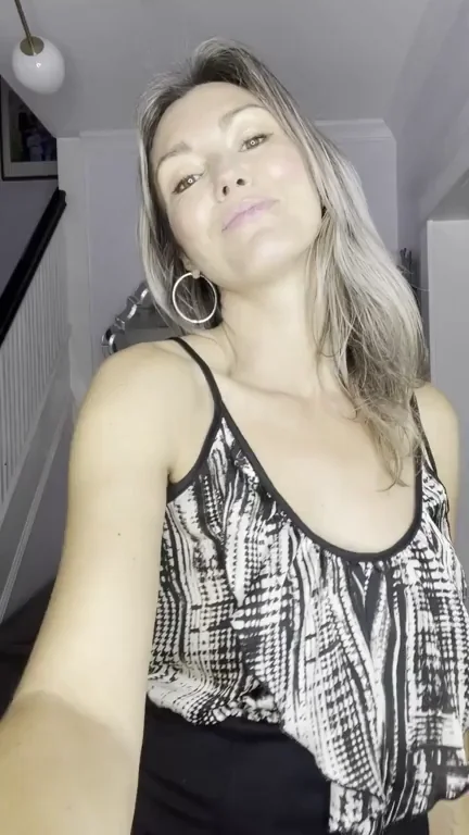 my 42yo body wasn't made for much clothes