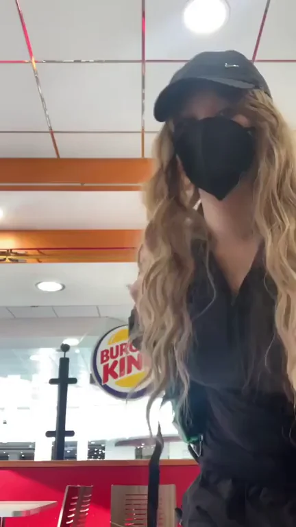 wish i could spread my cheeks all the way for customers to see