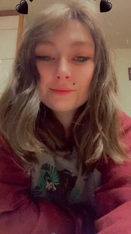 I see baggy sweaters and big titties in your near future ? [GIF]