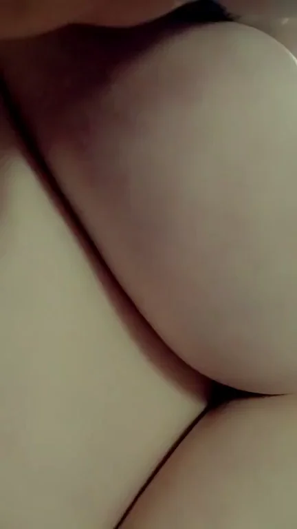 H for Humongous Hooters 💦🍈🍈