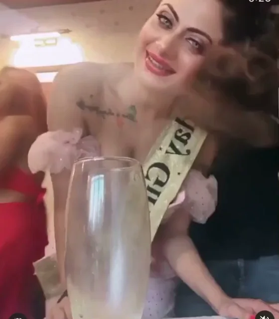 Sloshed titties. Pasties spoil the fun