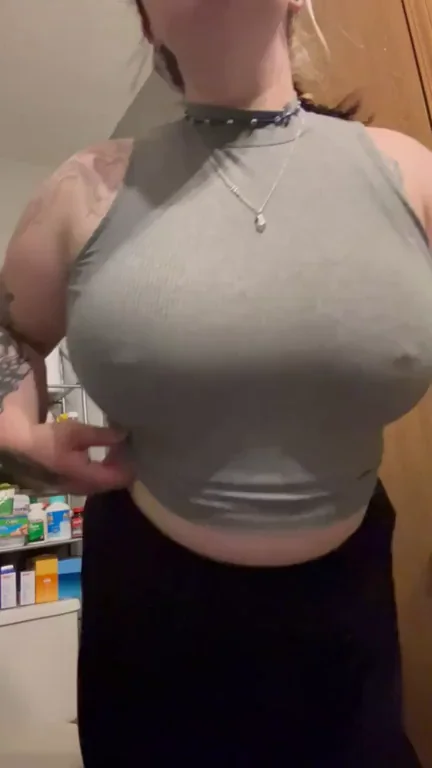 BBW Babe's Epic Titty Drop Tease for Fans :3 [OC]