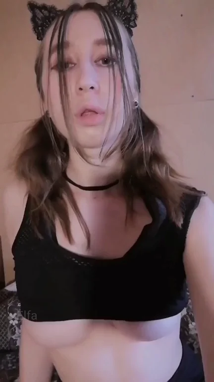 Kitten Teen Begs: Show Me Your Bed? 🐱💦 Big Tits Tease
