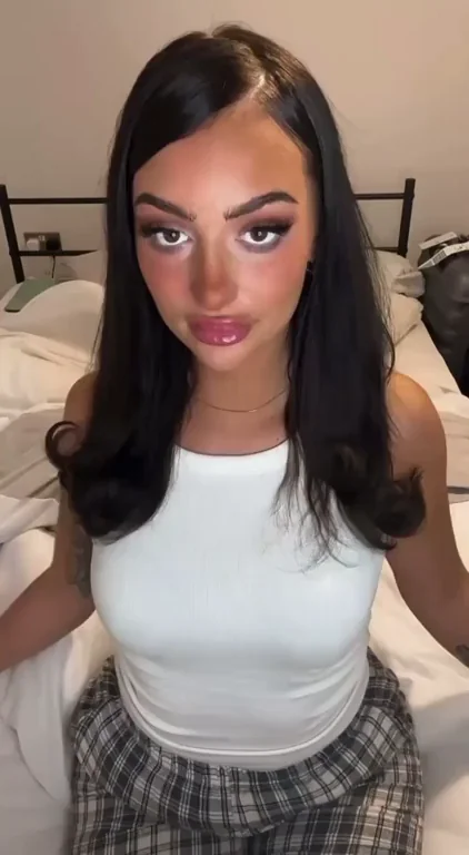 Eyes Straight to My Juicy Titty Drop Reveal 😈🍈🍈