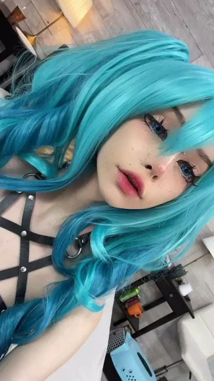 would u creampie a small girl like me ?