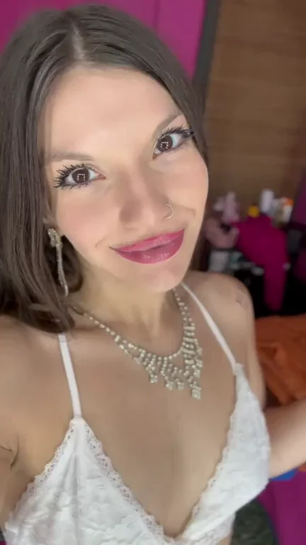 Men say I do the best blowjobs in the World| I wonder if it's true|