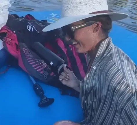 Jessica Alba's Juicy Booty in Cowboy Hat 😍🍑💦